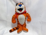 Pelúcia Mascote Tigre Tony Sucrilhos Kellogg`s - 20cm. Detalhes conforme fotos, _(ºLº)_ Caso necessite, tire todas suas dúvidas via atendimento personalizado por WhatsApp: (11) 98681-9377 ou pelo e-mail: contato@antiguera.com.br, onde você pode solicitar fotos detalhadas. Não deixe para última hora! Antecipadamente agradecemos pelo seu lance. Sem garantias futuras