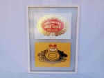 Quadro em vidro com moldura de madeira, contendo rotulos originais de caixas de charutos Hoyo de Monterrey de José Gener e Flor de Tabacos de Patagas feitos a mão em Habana Cuba. Aprox. 65 x 48cm. Detalhes conforme fotos, _(ºLº)_ Caso necessite, tire todas suas dúvidas via atendimento personalizado por WhatsApp: (11) 98681-9377 ou pelo e-mail: contato@antiguera.com.br, onde você pode solicitar fotos detalhadas. Não deixe para última hora! Antecipadamente agradecemos pelo seu lance. Sem garantias futuras ou de procedência.