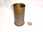 Antigo estojo Cartucho Est .40 - F1 - BO. Aprox. 107 x 60 mm. Detalhes conforme fotos, _(ºLº)_ Caso necessite, tire todas suas dúvidas via atendimento personalizado por WhatsApp: (11) 98681-9377 ou pelo e-mail: contato@antiguera.com.br, onde você pode solicitar fotos detalhadas. Não deixe para última hora! Antecipadamente agradecemos pelo seu lance. Sem garantias futuras ou de procedência. Ref.# (arma / canhão / pistola / revolver / guerra / fuzil)