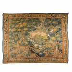 <b>Tapeçaria Aubusson </b>"Verdure", representando paisagem de floresta com animais e casario. Moldura florida. Séc. XVII / XVIII. Med. 348 x 278 cm