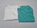 Lote de 2 camisas de manga comprida sendo uma delas branca da Ruban Bleu. Tamanhos P, M