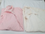 Lote de 2 camisas sociais, sendo uma delas da marca Buban Bleu, tam: 46. Peças com marcas de guardado.