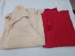 Lote de 2 camisas sociais, sendo uma delas da marca Theminha Boutique. Tam: 44. Peças com marcas de guardado.