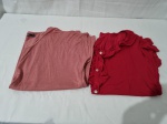 Lote de 2 camisas de manga curta, sendo uma delas da Cortelle. Ambas tam gg