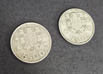 Lote com duas moedas de Portugal, 1979, 5 Escudos. Diâmetro:24.4mm.A_42.