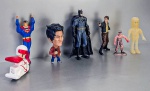 Lote com 7 figuras. Um super homem, 1 Batman, 1 figura do Snoopy, 1 mini Duke e moto, 1 Luan Santana, 1 Han Solo, 1 miniatura made in Hong Kong. Altura do Batman: 9.5 cm, Peso total: 100 gr.