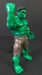 Boneco Hulk, articulado. Altura: 15.5 cm, Peso: 82 gr