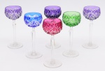 Conjunto de 6 taças em cristal Tcheco de cores diversas. Altura: 20 cm.