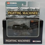 MILITARIA - CORGI Fighting Machines GUADALCANAL M3 A1 HALF TRACK - Consta ser escala HO ou 1/87 - A caixa original mede 15,5cm de comprimento. O M3 Half-track foi um dos principais semi-lagartas utilizados pelos Estados Unidos e pelos aliados durante a Segunda Guerra Mundial. Foi fornecido a maioria dos aliados na guerra, inclusive ao Brasil e a Portugal.