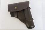 MILITARIA - COLDRE DE COURO para PISTOLAS MAKAROV (Vintage USSR military holster. For pistol. Leather). Coldre de couro militar vintage da União Soviética para uma pistola fabricada na URSS. Amplamente utilizado no período 1970-80, por policiais (milícias), bem como pelos militares da URSS. Os parâmetros do coldre devem ser adequados ao modelo da pistola Makarov, talvez também possa caber em outros modelos