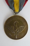 MILITARIA - MEDALHA MEDICINA DE AERONÁUTICA 1941 / 1951 / Com fita - Primeira Jornada do Serviço de Saúde de Aeronáutica.