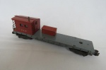 FERROMODELISMO (02) - VAGÃO de SERVIÇO para TREM ELÉTRICO, fabricado pela AMERICAN FLYER - Não consta a escala. Mede aprox. 22 cm de comprimento..