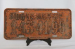 ITENS AUTOMOBILÍSTICOS - Antiga placa de Automóvel da Cidade de MONTE MOR - Estado de São Paulo - (07 números - 1.43.41.90). Mede 35cm de comprimento. Feita em ferro. Peça espetacular para decoração de garagem de autos antigos ou colecionadores de placas.