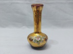 Lindo vaso decorativo em vidro de murano com ouro e flora em alto relevo. Medindo 12cm de altura. Peça selada.