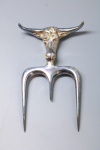 METAL - Garfo tridente para fixar carne para auxiliar o corte. Med. 15 cm.