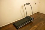 DIVERSOS - Esteira CALOI Fitness Classic - ELETRONIC 1.4 - CL 3206 c. Med. 139x60x36 cm.