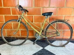 BICICLETA - Antiga bicicleta CALOI Ceci - Anos 70. Nunca restaurada.