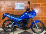 MOTOCICLETA - YAMAHA TDR 180 - 1989 - moto em raro estado de conservação. Motor 2 tempos, 1 cilindro, refrigeração ar, 1 carburador, conjunto óptico original, exceto a lanterna traseira, Moto nunca passou por restauração, "sendo uma sobrevivente", pintura do quadro e motor originais de fabrica, espelhos originais YAMAHA, MOTO 100% operacional com 23.460 km. Veículo com placa  preta de coleção, documentação em dia ja com a placa MERCOSUL e motor cadastrado. <br><br>DESPESA ADICIONAL DE PÁTIO E LOGISTICA R$290,00.<br><br>As obras serão vendidas "NO ESTADO" em que foram recebidas e expostas. Em se tratando de automóveis, estes são leiloados no estado que se encontram no momento do pregão, não havendo garantia de funcionamento de motor e/ou elétrica, razão pela qual no período de visitação é garantida a visita por expert da confiança do arrematante.  A descrição de estado ou vícios decorrentes do uso são pontuadas na descrição dos objetos/veículos/obras, porém não vinculam e nem constituem garantia de funcionamento. </br><br>