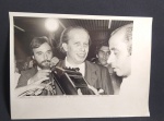 Walter Firmo - Antiga e Rara fotografia ''Ex-Ministro do Planejamento Chega ao Galeão'' - Medida: 24 x 18 cm.,