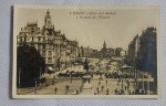 Antiga Foto-Postal - Representando Porto - Praça da Liberdade e Avenida dos Alliados - Possui dedicatória e data de 1936 - Medida: 14 x 9 cm.