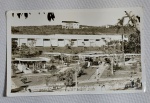 Antiga Foto-postal - Representando Cambuquira. Estrada de Minas Gerais. Parque das Águas - Obs: Possui dedicatória e data de 2/2/67 - Medida: 14 x 9 cm.