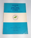 Antigo Livro Maçônico - Constituição do Grande Oriente do Estado do Rio de Janeiro (Federado ao Grande Oriente do Brasil) - 1ª Edição - 1981 E.V. - Edições GOERJ - Brochura - Conservado - Assinatura e numeração de autenticidade - Possui 45 páginas - Medida: 23 x 15 cm.