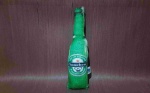 Almofada, em formato de cerveja, ``para sua sonekinha de qualidade premium``, almofada geek, 30cm de comprimento.  R606