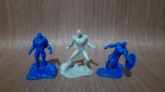 Lote 3 Miniaturas- Bonecos Vingadores Avengers, Marvel, de 4 a 5 cm, em plástico rígido. R1268