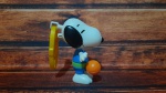 Brinquedo Mc Donald`s, Coleção Snoopy - 2018, Jogador de Basquete. R2056