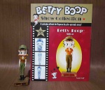 Betty Boop Militar em Resina, N°35 (acompanha fascículo)-Show Collection de 2013, Editora Salvat. R159