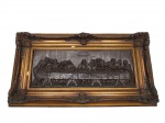 ARTE SACRA, Santa Ceia confeccionada em cobre, moldura em madeira com patina dourada e decoração de elementos florais e borda em perolados, apresentando falhas na patina da moldura, medindo 33x61cm.