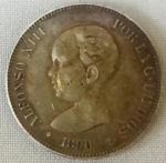 NUMISMÁTICA, Espanha, uma (1) moeda de 5 pesetas 1890, cunhada em prata (teor 900 milésimos), reinado de Afonso XIII, peso aproximado 25 gr., muito bom estado de conservação, vide foto. (AJBJ)