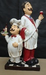 Escultura em Resina "Chefe de Cozinha e Garçom" com rica policromia - Altura 37cm