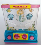 AquaPlay Hasbro Anos 80 - A pequena Sereia Waterfuls. Em bom estado.