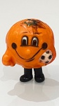 Raro Promocional Naranjito da Balila Copa da Espanha 1982. Mede aproximadamente 6 cm de altura.