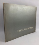 FAYGA OSTROWER - Catálogo da exposição retrospectiva no MUSEU NACIONAL DE BELAS ARTES, outubro de 1983. Ideal para colecionadores e pesquisadores. Apresenta marcas de colados que não atrapalha a leitura. Med. 18 x 23 cm. Aprox. 60 pgs.