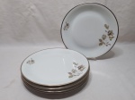 Jogo de 5 pratos rasos de mesa em porcelana Renner floral com friso prata. Medindo 25cm de diâmetro.