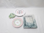 Lote de 4 petisqueiras em porcelana pintada. Medindo o maior 16,5cm x 13cm x 3cm de altura.