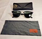 ACESSÓRIO - Óculos de sol, marca Ray Ban, modelo ClubeMaster - RB 3016 - W0365  - Serie 51 21 13N - original, no estojo.