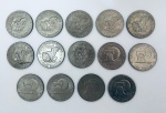 Numismática - EUA, 14 moedas one dollar, sendo 8 águia e 6 sino, anos de 1972 a 1977.