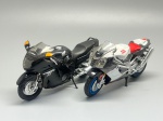 COLECIONISMO - Lote de 2 miniaturas de motocicletas diversas.