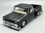 COLECIONISMO - CHEVROLET C-10 - 1965 - PickUp - Escala 1:18. Na caixa original.