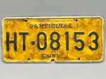 COLECONISMO - Placa automotiva em alumínio - Amarela * Importada * CUBA - HT 08153. Med. 16x35 cm.