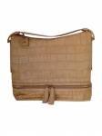 GIORGIO ARMANI - Bolsa confeccionada em couro texturiza de crocodilo no tom bege, handbag, formato r