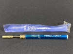 Pencil torch, pequeno maçarico para ourives e pequenos trabalhos. Pode ser abastecido por refil de butano. Equipamento em muito bom estado de conservação. 