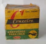 Antiga Caixa de Cartuchos Para Caça - CRUZEIRO - Caixa vazia - Item para colecionador - Medida: 9,5 x 9 x 8,5 cm.