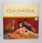 Antigo e Original Disco de Vinil de Acervo - LP - CLEOPATRA - Composed and Conducted by ALEX NORTH - The Original Soundtrack Recording From the motion picture - Disco em bom estado -  ACERVO do violinista, cantor e compositor Jararaca (José Luiz Calazans) e de seu filho Luiz Calazans -Conforme fotos - Medida: 31 x 31 cm.