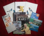 VARIG - memorabilia, lote com lembranças da história da famosa Companhia brasileira, sendo 03 menus de jantar, nos vôos internacionais da primeira classe, excelente impressão, capa com aves nativas, 03 números da revista de bordo "Icaro"( 37, 42 e 153), 03 revistas passatempo (20, 22 e 23) "Passarola", com capas prestigiando nossos  artistas plásticos, com suas obras e 03 postais turísticos do Brasil, impressos como propaganda, muito bom estado.