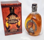 Whisky escocês Dimple 15 anos. Garrafa de 1Litro lacrada e sem evaporação. Acondicionada em caixa original.