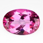 Precioso e lindo Topázio Pink extra de excelente qualidade e clareza IF, belíssima lapidação oval brilhante, pesando 7.22 cts medindo 14.08 x 10.12 x 6.50 mm. Ótimo investimento para montar uma joia de qualidade. Origem Brasil.